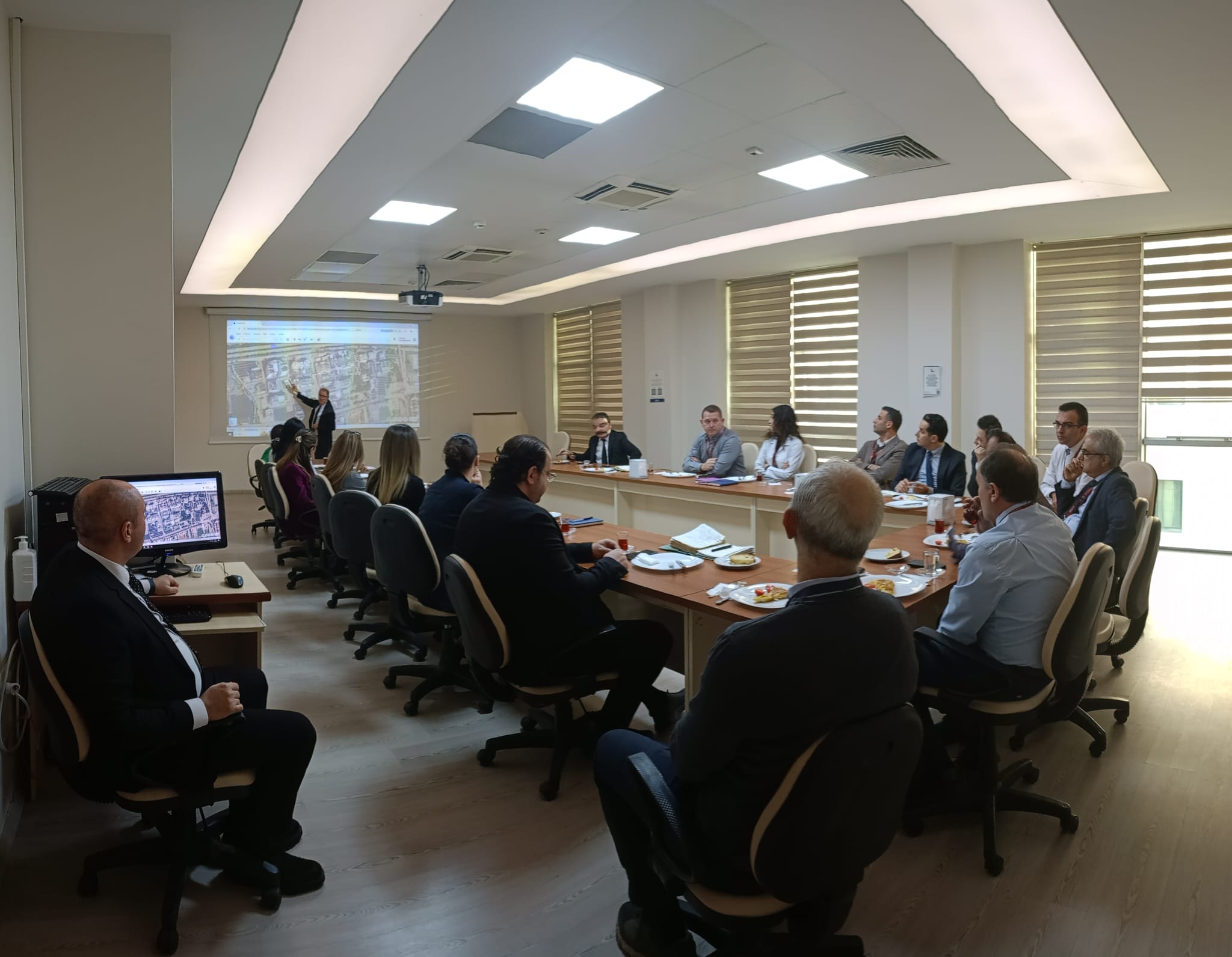 WhatsApp Image 2025 12 10 at 09.43.54