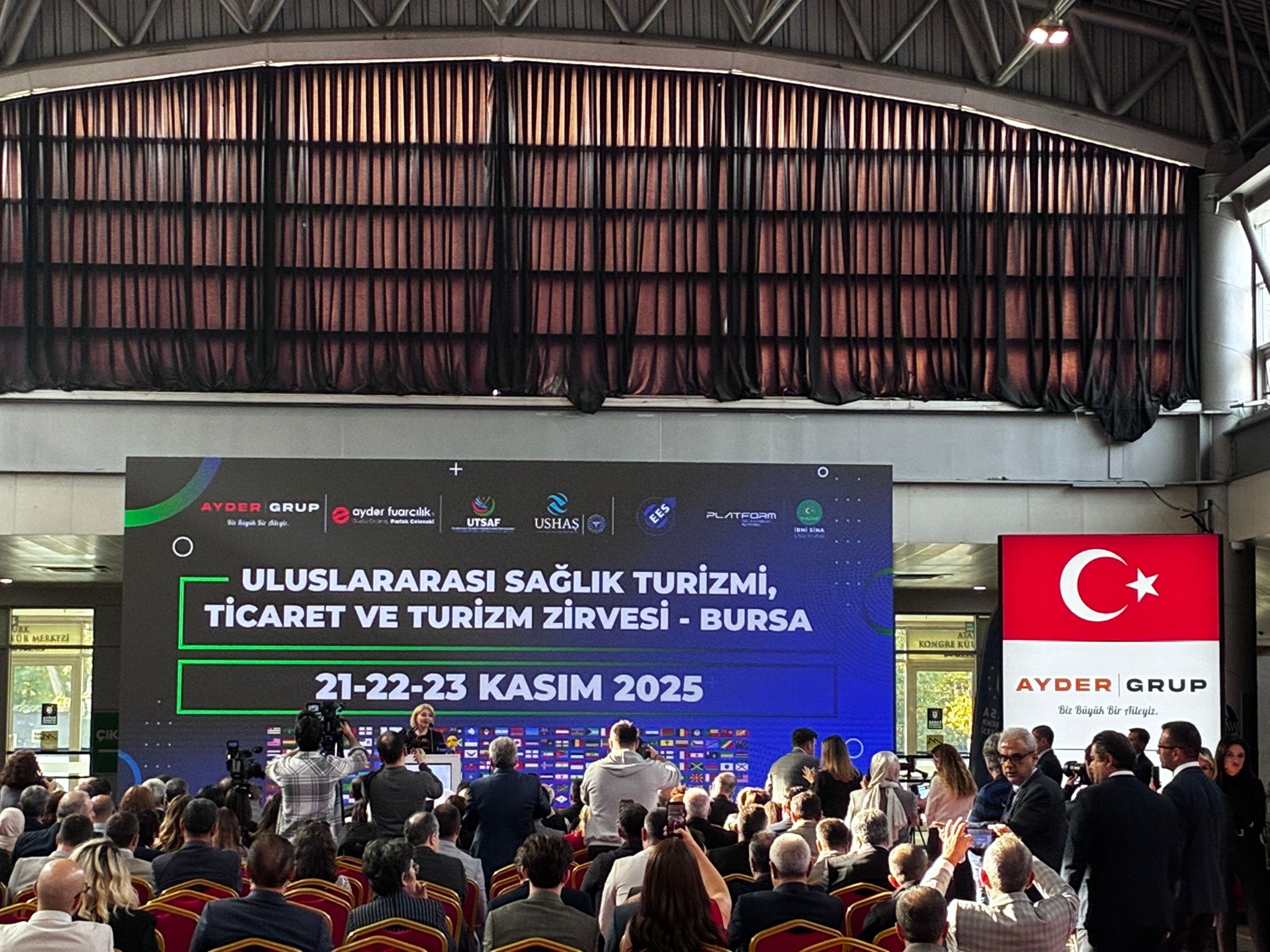 WhatsApp Image 2025 11 22 at 08.08.11